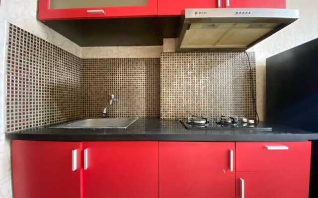 Nice And Comfy Studio At Suites @Metro Apartment