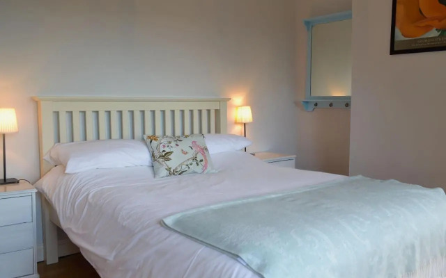 Eastwood Lodge
