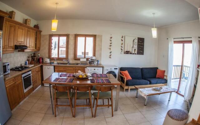 Lania Royal Oak Villa