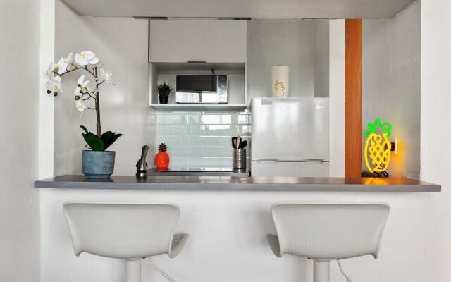 Puerto Rico Condado Beachfront w Pool Rental Otium Rentals
