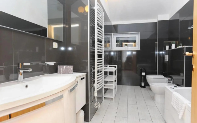 Apartments by the sea Trogir - 16211