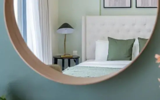 Newly furnished Downtown 1BR | Pet Friendly