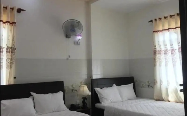 Ngoc Nam Hotel – Guest Rooms – La Gi
