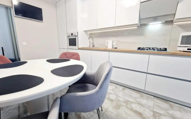 Apartment Alisa39 on Uralskaya street 20