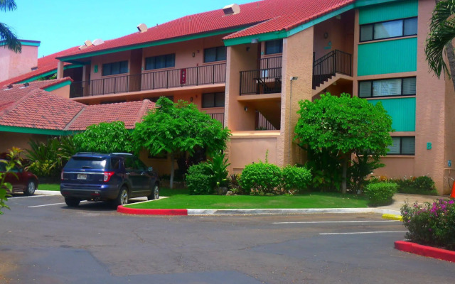 Maui Schooner Resort