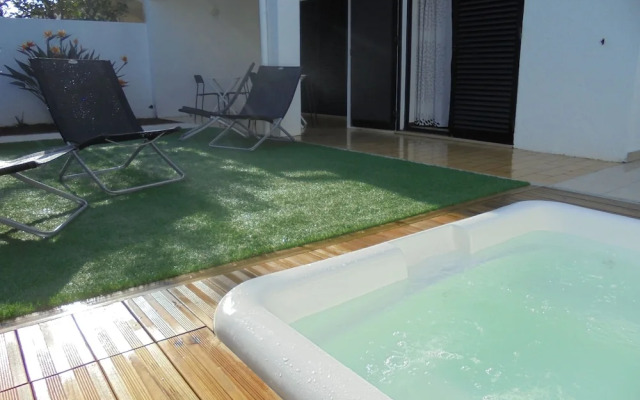 Lagos Charming Villas