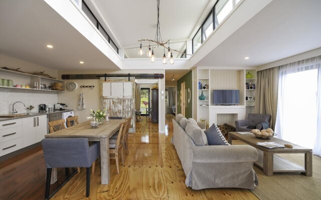 Coastal Pods Wynyard