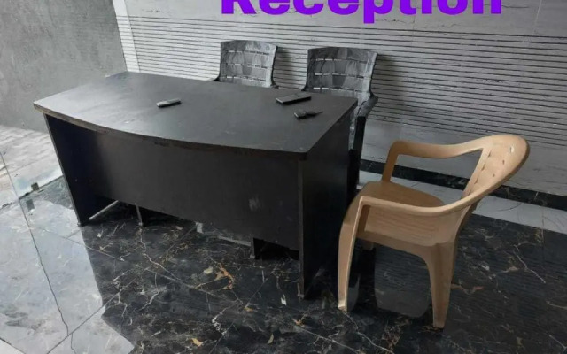 Spot On 93393 Sunrise Residency Oyo Hotel