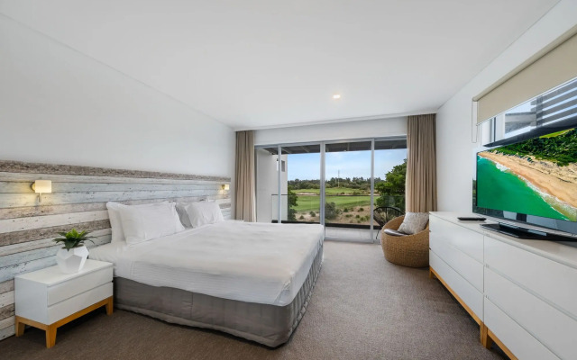 Pullman Magenta Shores Resort