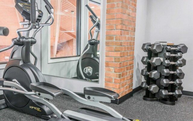 Quality Inn Grand Blanc - Flint South