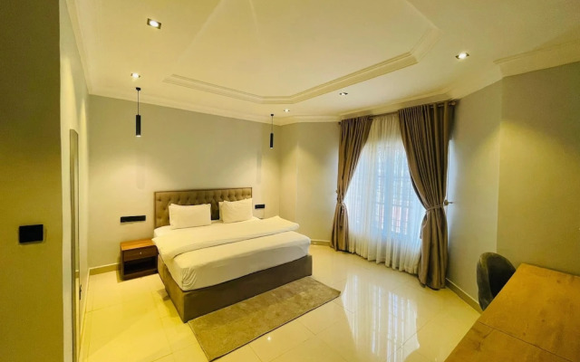 Three Bedroom Apartment