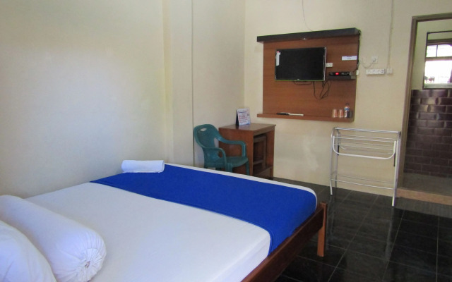 Hotel Family Syariah 1 by ZUZU