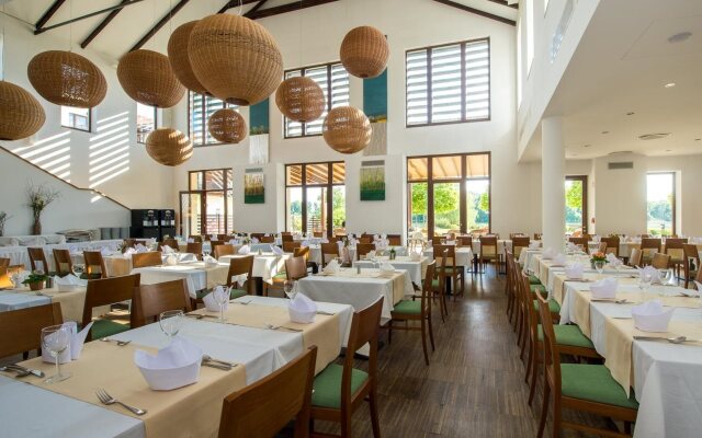 Tisza Balneum Thermal Hotel