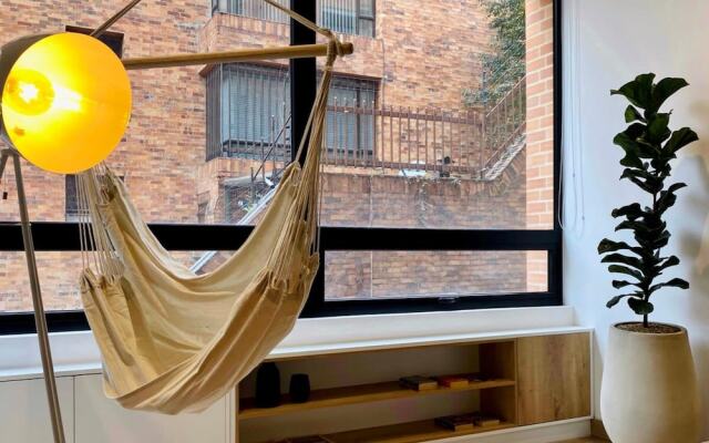 w Amazing Loft in Chico