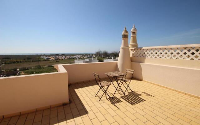 Villa Alvor 6 by amcf