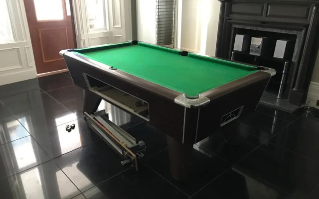 Clifton House Hotel - B  B