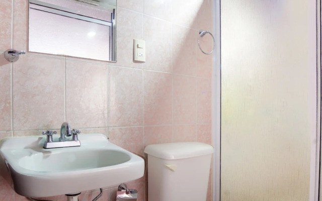 OYO Hotel Del Centro