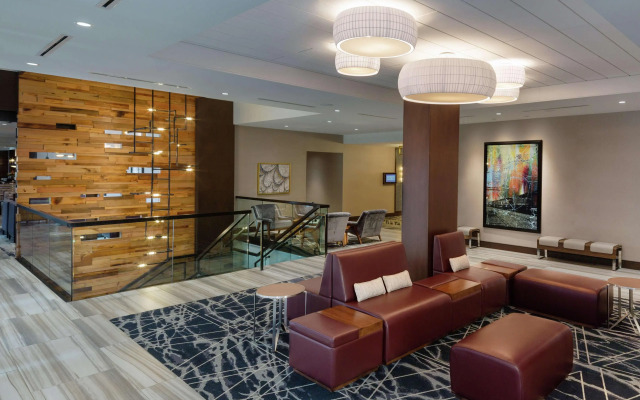 DoubleTree by Hilton Jamestown