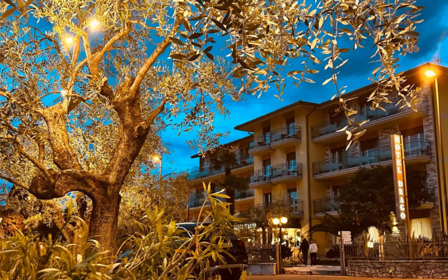 Hotel Drago