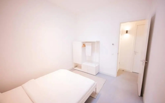 Alphabet 2 BR Serviced Apartments -lh-