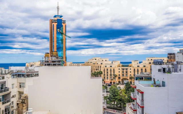 Saint Julian's Penthouse Apartment