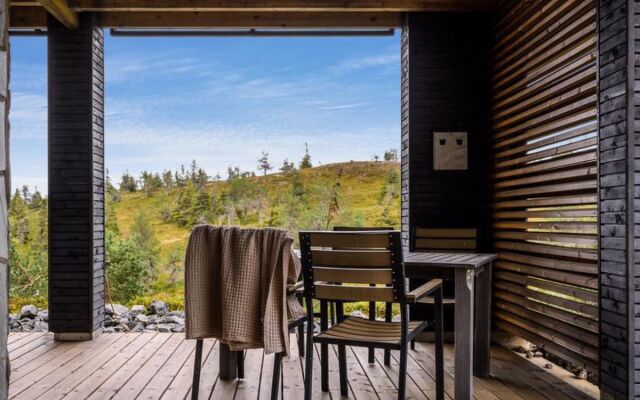 Rukavuorenhuippu 23 a