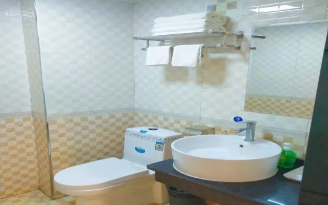 Shell Kaifeng City Lankao County Women and Children Hospital Hotel