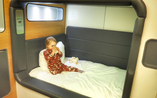 YOTELAIR London Gatwick