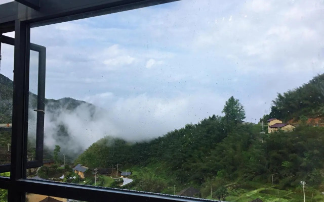 Yunhe Titian Fengyin Inn