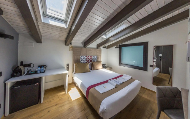 Boutique Hostemplo Sagrada Familia