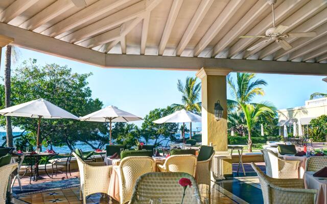 Pueblo Bonito Emerald Bay Resort & Spa - All Inclusive