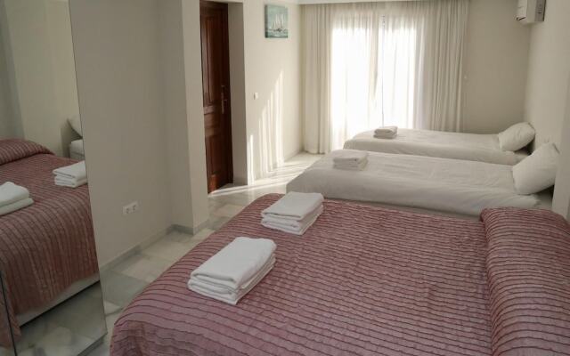 Villa Near Beach In Marbella