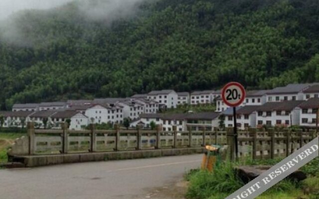Qing Qing njl