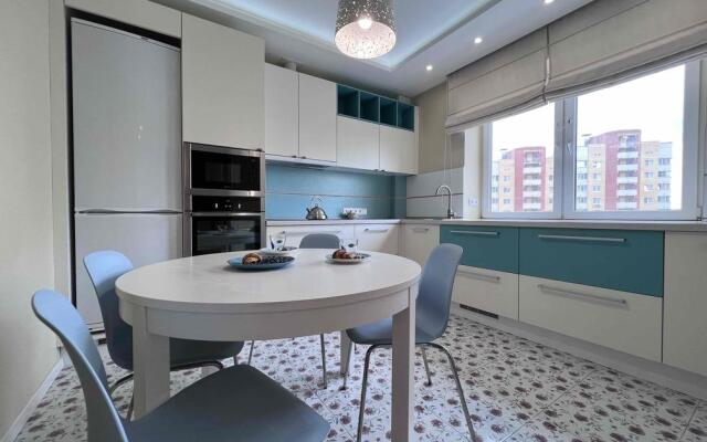 КвартАл на проспекте Маркса 79