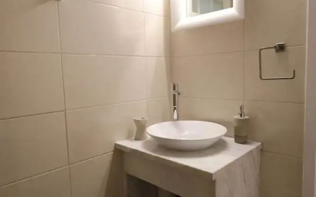 District Suites