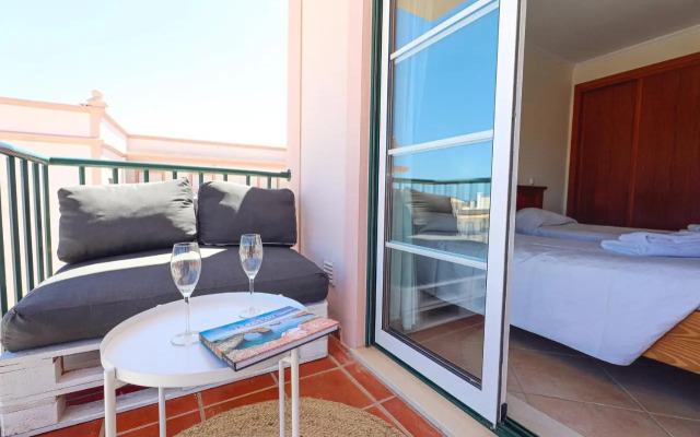B73 - Luz Sun Holiday Apartment