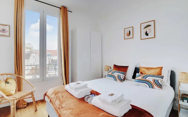 Cozy Apartment 2bdr/4p - in the Heart of Suresnes