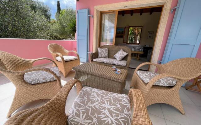Villa Helios sea view & pool 3km from Fiskardo