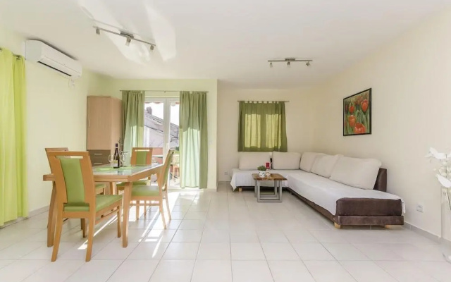 Apartment Danica