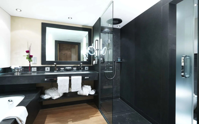 Interalpen-Hotel Tyrol GmbH