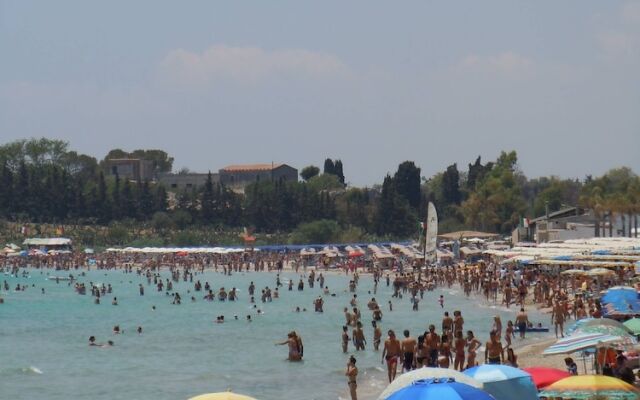 Appartamento Con Piscina - Clima E Wi-fi - Al Mare