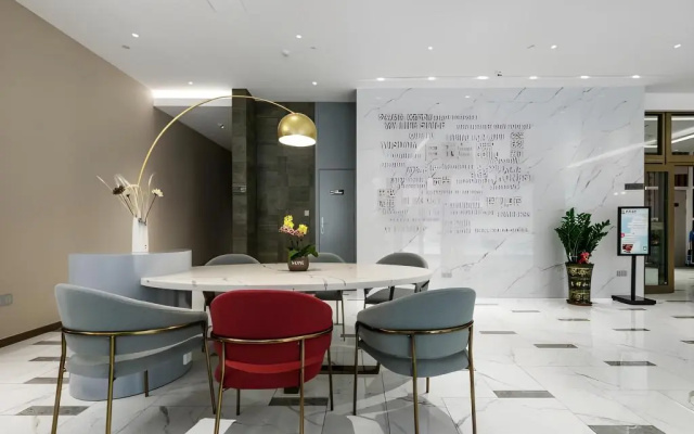 Magnotel Hotel (Dongxing Guomen Port) — фото 4