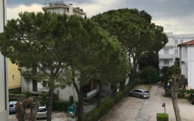 Beverly Residence