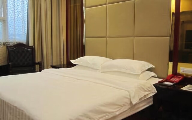 Liping Grand Hotel