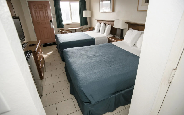 Pacific Inn