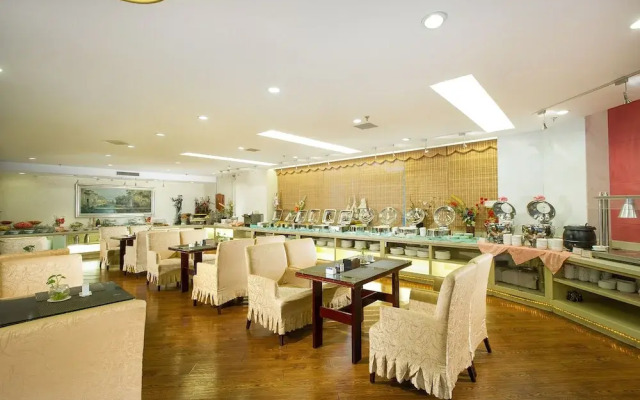 Huangshan Jinpu Dongyi Hotel