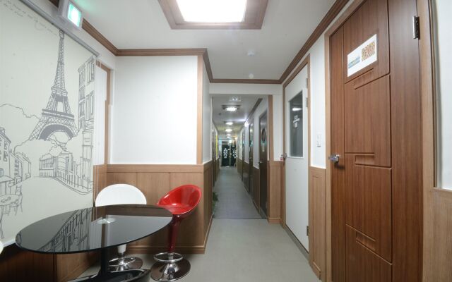 We Guest House - Hostel