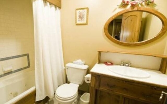 Les Manoirs - Tremblant Resort Lodging