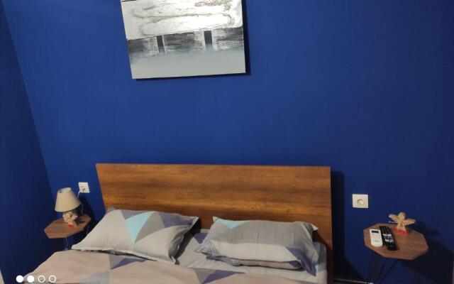 Closer "Egnatia Apartment 4"