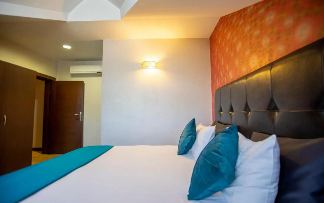 Highway Otel